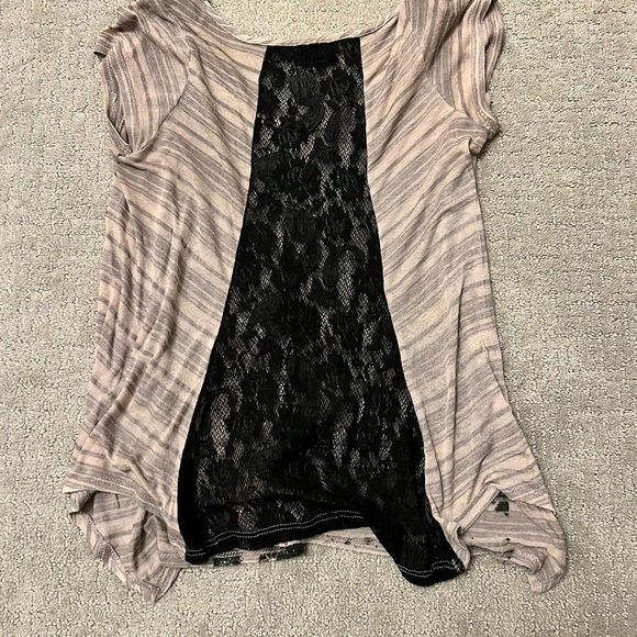 Daytrip womens lace short sleeve burnout blouse size small - Picture 2 of 2